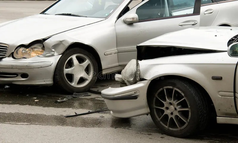 Get Paid Fast for Unwanted Junk Vehicles With Hassle-Free Pickup